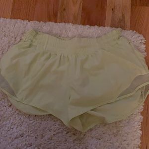 yellow lulu shorts!